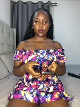 prettiepearl online show from July 13, 2026, 9:25 pm