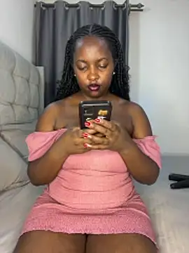 prettiepearl online show from July 12, 2026, 8:09 pm