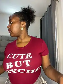 prettiepearl online show from June 27, 2026, 6:19 am