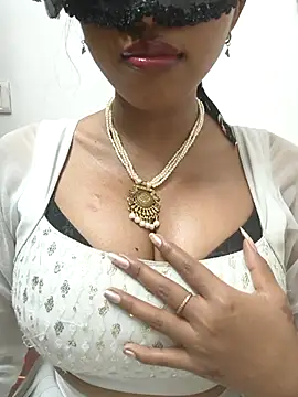 Snapshot of sandy_naughty chatting on February 27, 2025, 5:47 pm sandy naughty online show from February 27, 2025, 5:47 pm