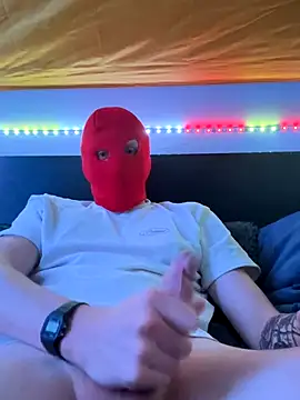 Snapshot of Timon1510 chatting on December 15, 2025, 10:59 pm Timon1510 online show from December 15, 2025, 10:59 pm