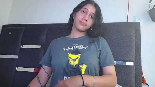 Snapshot of realshy-Stepsis chatting on March 1, 2026, 6:19 pm realshy-Stepsis online show from March 1, 2026, 6:19 pm