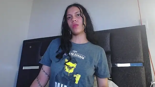 Snapshot of realshy-Stepsis chatting on February 15, 2026, 9:03 pm realshy-Stepsis online show from February 15, 2026, 9:03 pm