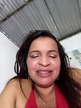 Snapshot of _violetta_- chatting on March 2, 2026, 12:55 am violetta - online show from March 2, 2026, 12:55 am