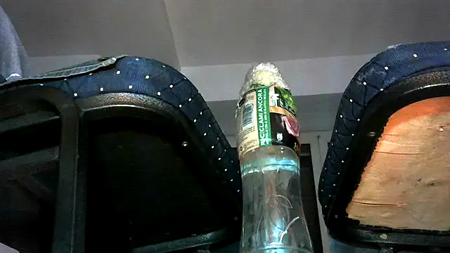 Snapshot of alkro63 chatting on February 28, 2025, 5:37 pm alkro63 online show from February 28, 2025, 5:37 pm