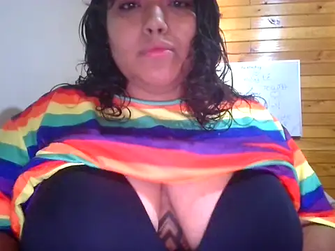 Snapshot of missaaprilv chatting on February 15, 2025, 6:55 pm missaaprilv online show from February 15, 2025, 6:55 pm