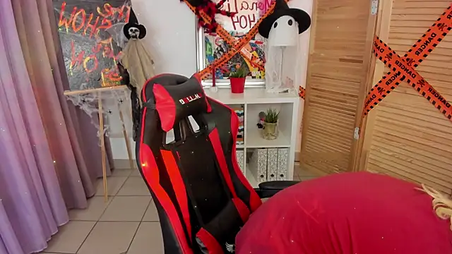 Snapshot of mekurisu chatting on October 21, 2025, 1:16 am mekurisu online show from October 21, 2025, 1:16 am