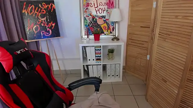 Snapshot of mekurisu chatting on November 9, 2025, 1:09 am mekurisu online show from November 9, 2025, 1:09 am