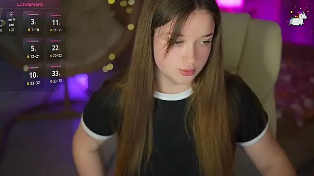 Snapshot of DonnaLustt chatting on March 17, 2026, 8:23 pm DonnaLustt online show from March 17, 2026, 8:23 pm