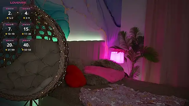 Snapshot of DonnaLustt chatting on March 27, 2026, 8:26 am DonnaLustt online show from March 27, 2026, 8:26 am