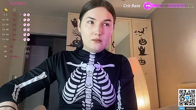 Maria Bowie online show from October 30, 2025, 6:44 am