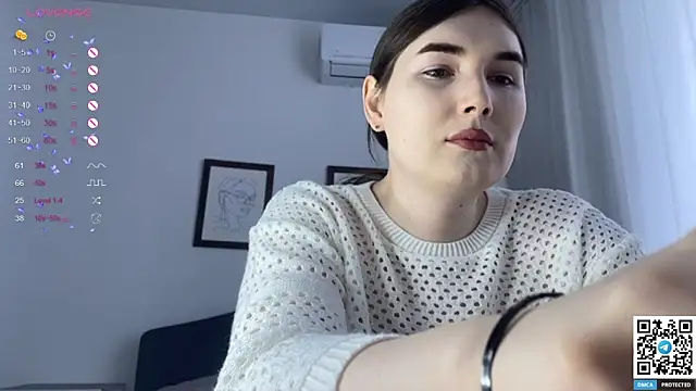 Snapshot of Maria_Bowie chatting on February 14, 2025, 8:52 am Maria Bowie online show from February 14, 2025, 8:52 am