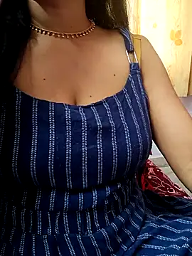 Snapshot of amala_ss chatting on September 26, 2025, 6:20 am amala ss online show from September 26, 2025, 6:20 am
