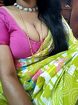 Snapshot of amala_ss chatting on March 1, 2025, 4:04 am amala ss online show from March 1, 2025, 4:04 am