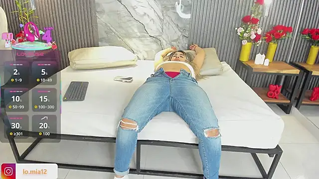 Snapshot of julietha_taylor chatting on March 2, 2026, 3:51 am julietha taylor online show from March 2, 2026, 3:51 am