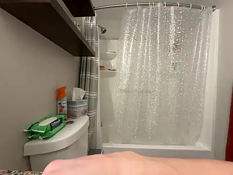 MissSwitch online show from March 20, 2025, 12:54 pm