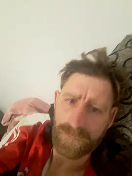 benalexa1992 online show from March 6, 2026, 8:37 pm