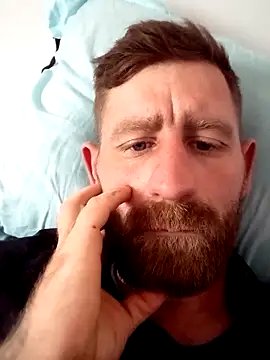 benalexa1992 online show from April 15, 2026, 3:49 pm