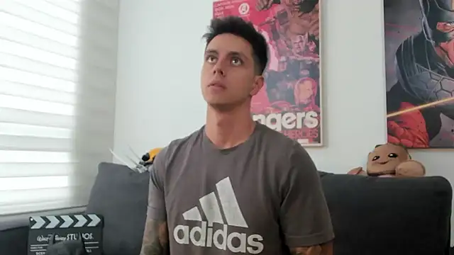 Snapshot of JeanBroc chatting on January 16, 2026, 7:29 pm JeanBroc online show from January 16, 2026, 7:29 pm