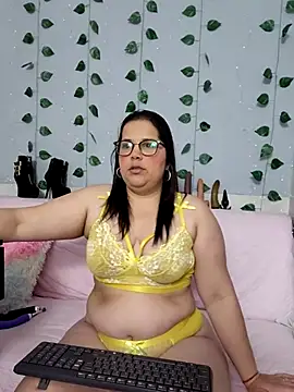 kiara scottt online show from February 25, 2026, 8:58 am