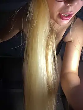 Snapshot of PEACHY439 chatting on February 13, 2026, 6:02 am PEACHY439 online show from February 13, 2026, 6:02 am