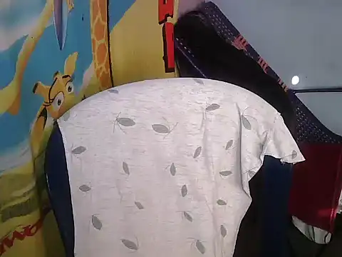 Snapshot of Katerine43 chatting on September 9, 2025, 12:03 pm Katerine43 online show from September 9, 2025, 12:03 pm