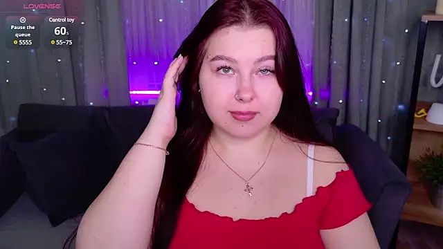 Snapshot of EffyEvansy chatting on February 9, 2025, 11:25 am EffyEvansy online show from February 9, 2025, 11:25 am