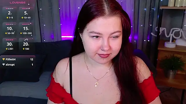 Snapshot of EffyEvansy chatting on February 23, 2025, 11:44 am EffyEvansy online show from February 23, 2025, 11:44 am