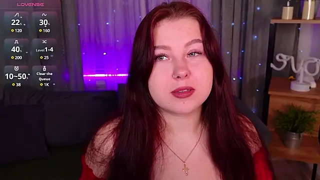 Snapshot of EffyEvansy chatting on March 5, 2025, 11:28 am EffyEvansy online show from March 5, 2025, 11:28 am