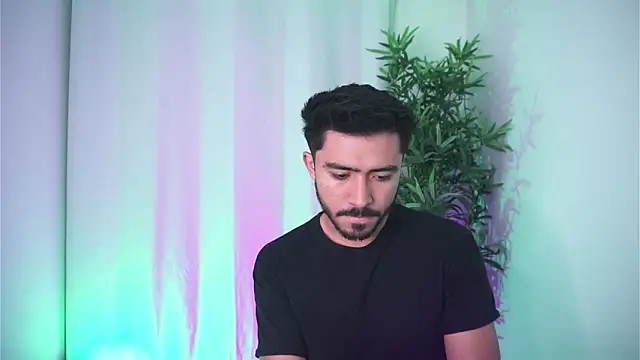 dam0n fr0st online show from November 28, 2025, 11:16 pm