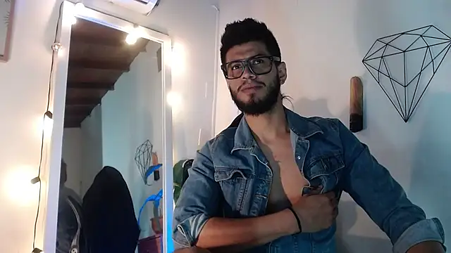 Snapshot of Colby_brown03 chatting on April 5, 2026, 2:40 am Colby brown03 online show from April 5, 2026, 2:40 am