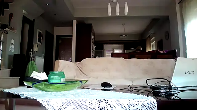 Snapshot of Kalia_Cross chatting on November 12, 2025, 6:50 am Kalia Cross online show from November 12, 2025, 6:50 am