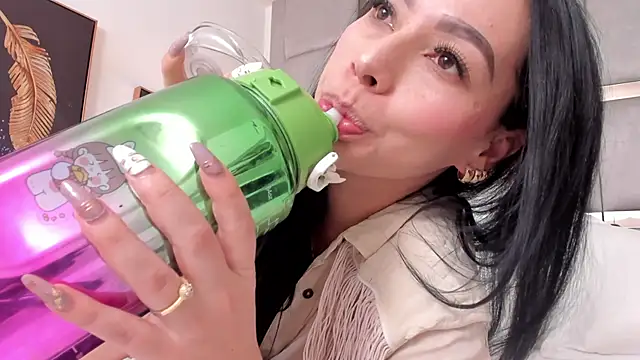 Snapshot of AmbarJensen chatting on March 7, 2025, 3:39 pm AmbarJensen online show from March 7, 2025, 3:39 pm