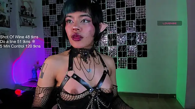 Snapshot of sweet_Samx chatting on September 29, 2025, 6:53 am sweet Samx online show from September 29, 2025, 6:53 am