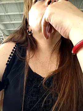 Snapshot of sussy_185 chatting on January 24, 2025, 6:35 pm sussy 185 online show from January 24, 2025, 6:35 pm