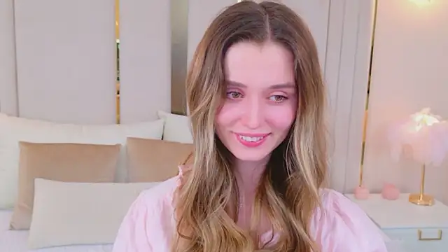 MarybethSnow online show from April 12, 2026, 5:38 pm