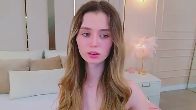 Snapshot of MarybethSnow chatting on April 16, 2026, 9:39 pm MarybethSnow online show from April 16, 2026, 9:39 pm