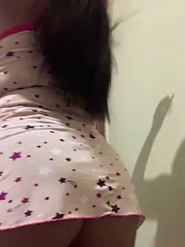 Snapshot of nanaypretinha chatting on March 12, 2025, 3:02 am nanaypretinha online show from March 12, 2025, 3:02 am