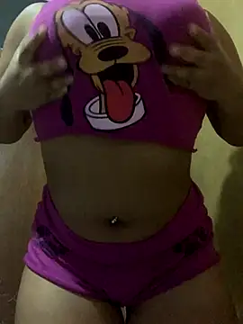 Snapshot of nanaypretinha chatting on December 3, 2024, 5:38 pm nanaypretinha online show from December 3, 2024, 5:38 pm