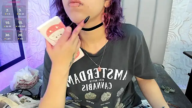 Snapshot of AlexaFoxy18 chatting on March 4, 2026, 8:00 am AlexaFoxy18 online show from March 4, 2026, 8:00 am