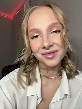 Snapshot of CaseyStar chatting on February 12, 2026, 3:45 pm CaseyStar online show from February 12, 2026, 3:45 pm