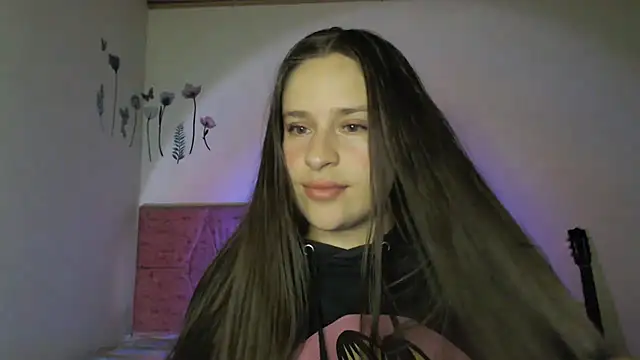 Snapshot of Serenity chatting on November 6, 2025, 11:53 pm Serenity online show from November 6, 2025, 11:53 pm