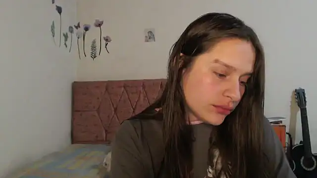 Serenity online show from May 3, 2026, 1:33 am