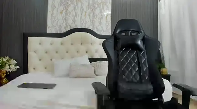 Snapshot of wisdonsenecax chatting on February 19, 2025, 11:25 pm wisdonsenecax online show from February 19, 2025, 11:25 pm