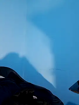 charlesss19 online show from March 22, 2025, 10:06 am