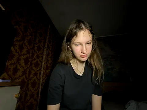 Eva Angel3 online show from December 13, 2025, 8:04 pm