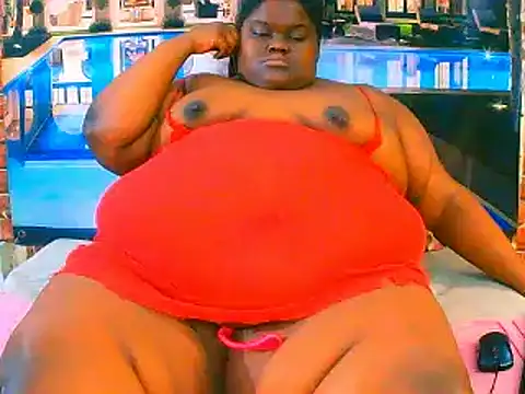 EbonyHotBuns online show from May 14, 2026, 6:54 am