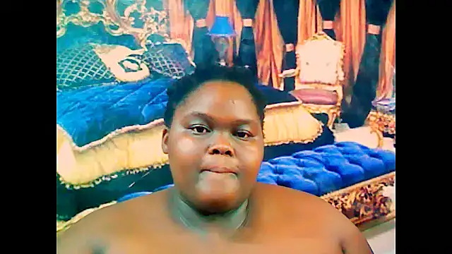 Snapshot of EbonyHotBuns chatting on March 14, 2025, 5:48 am EbonyHotBuns online show from March 14, 2025, 5:48 am