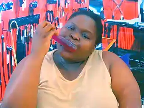 EbonyHotBuns online show from October 29, 2025, 9:36 pm