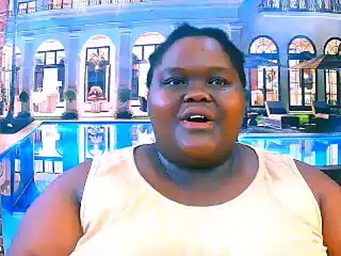 Snapshot of EbonyHotBuns chatting on February 28, 2026, 7:13 pm EbonyHotBuns online show from February 28, 2026, 7:13 pm